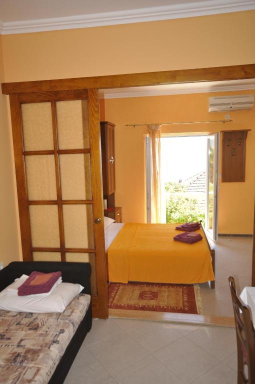 Garni Hotel Bokeska Noc Herceg Novi Buitenkant foto