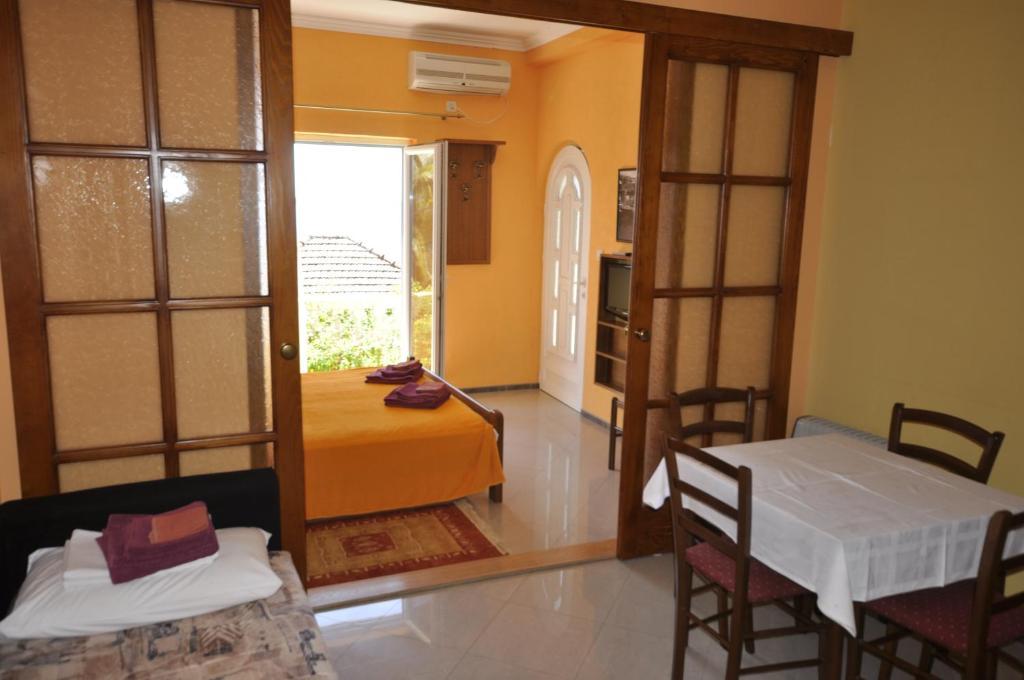 Garni Hotel Bokeska Noc Herceg Novi Buitenkant foto